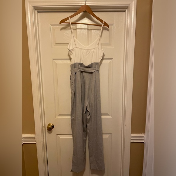WHITE AND GRAY Spaghetti strap jumpsuit - Picture 4 of 7
